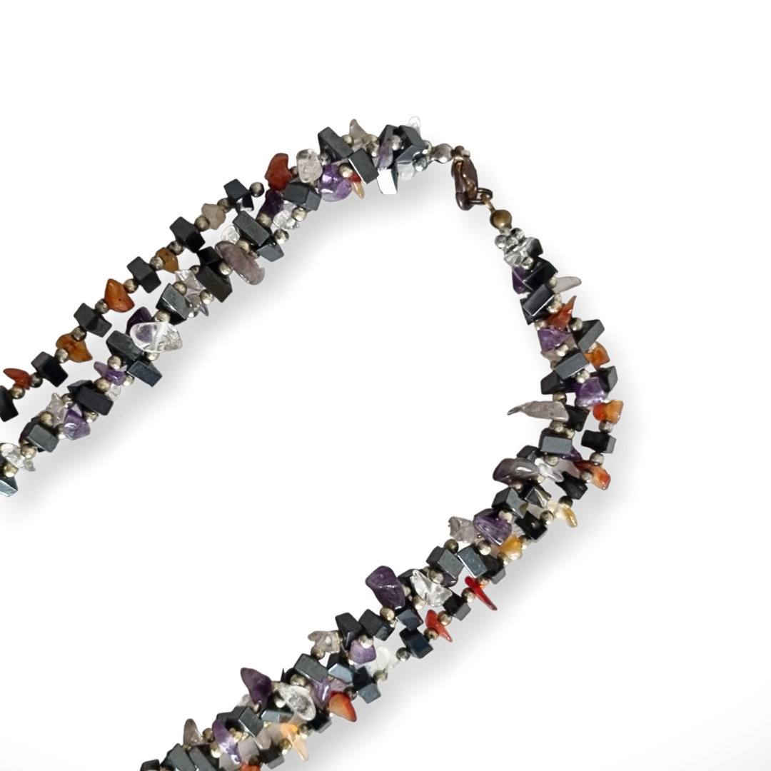 Collier de Pierres